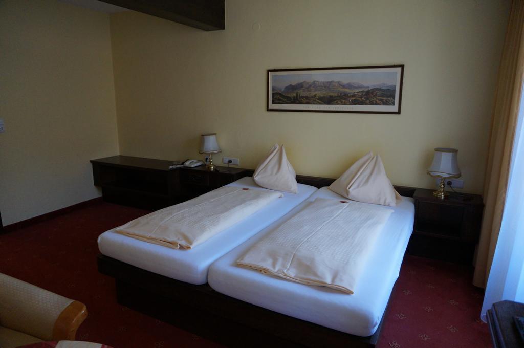 Hotel Happ อินส์บรุค ห้อง รูปภาพ